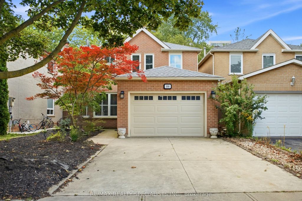 358 Erin Street, Oakville