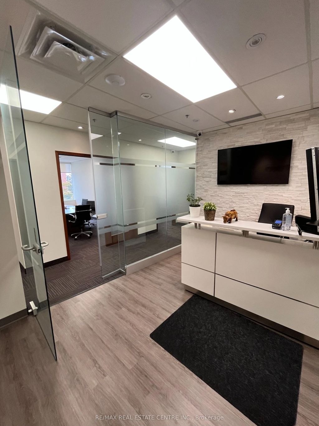 197 County Court Boulevard 201-a, Brampton