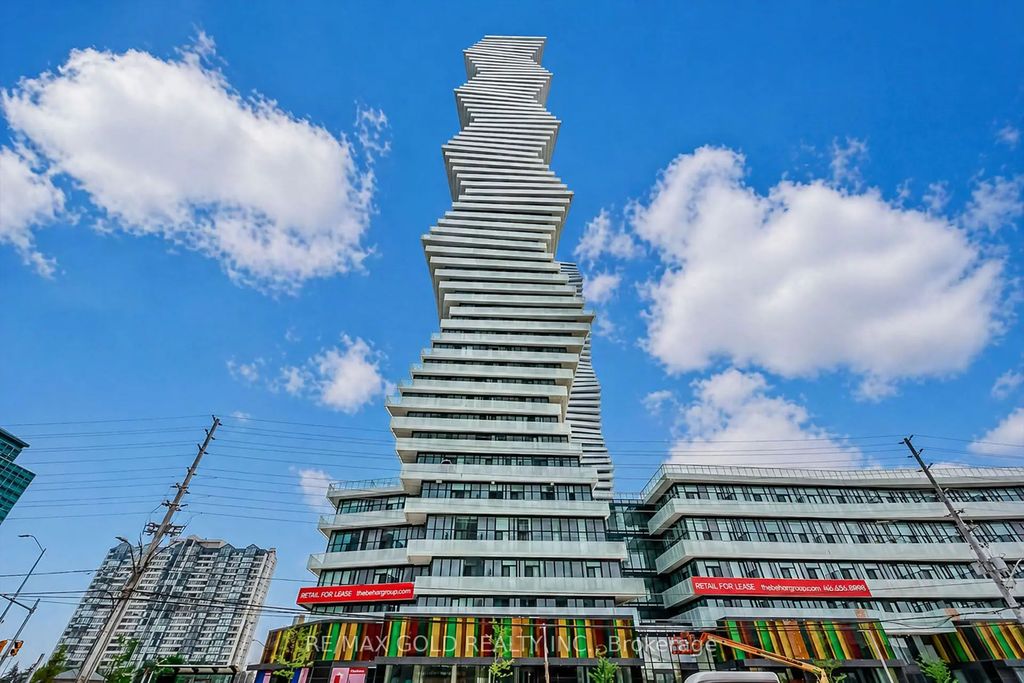3900 Confederation Parkway 809, Mississauga