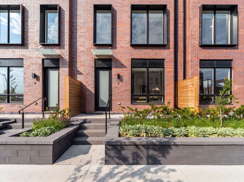 251 Masonry Way 5, Mississauga