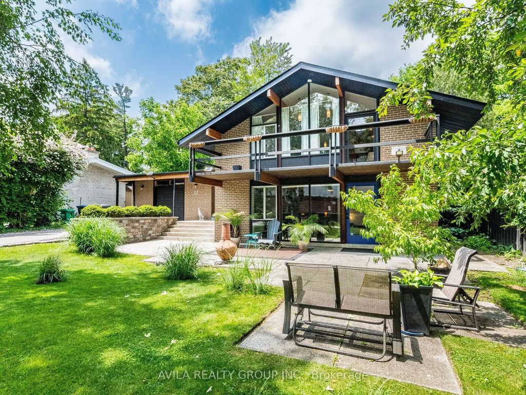 12 Woodbrook Drive, Brampton