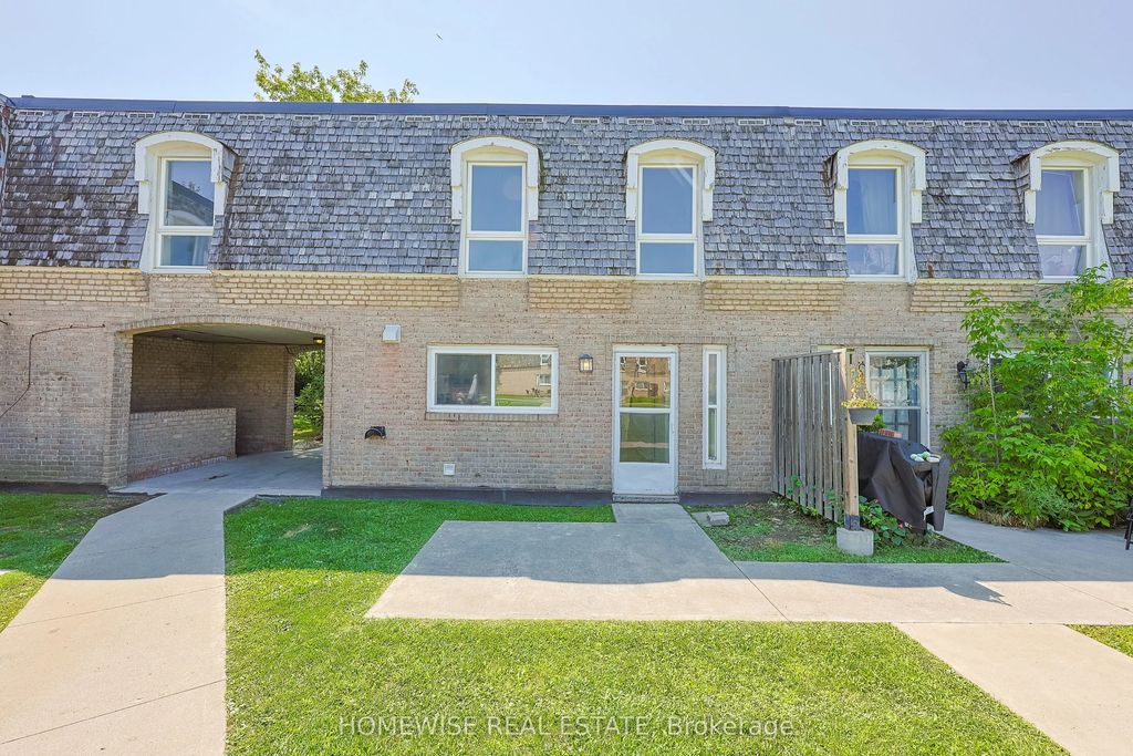 1400 Winding Trail 24, Mississauga