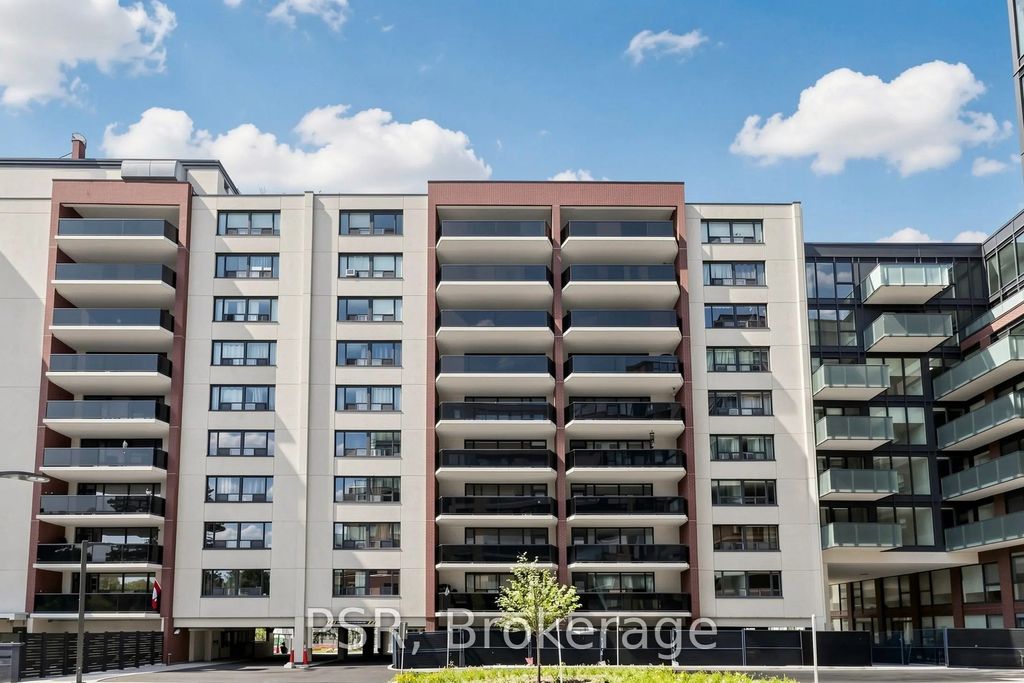 240 Markland Drive 105, Toronto W08