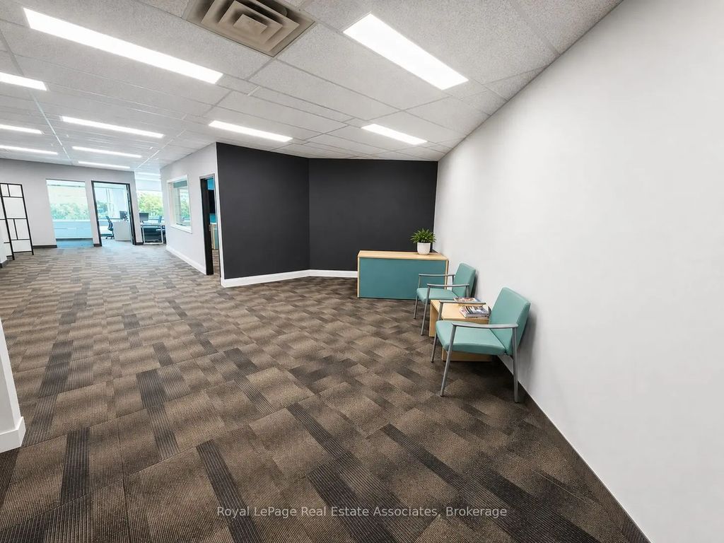 2233 Argentia Road 200, Mississauga