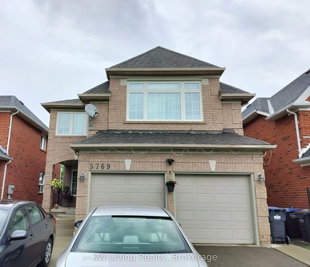 5769 Greensboro Drive, Mississauga