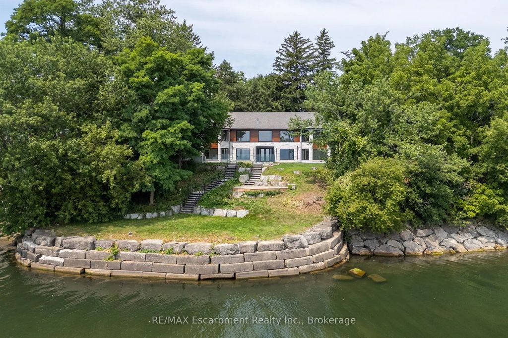 100 Appleby Place, Burlington