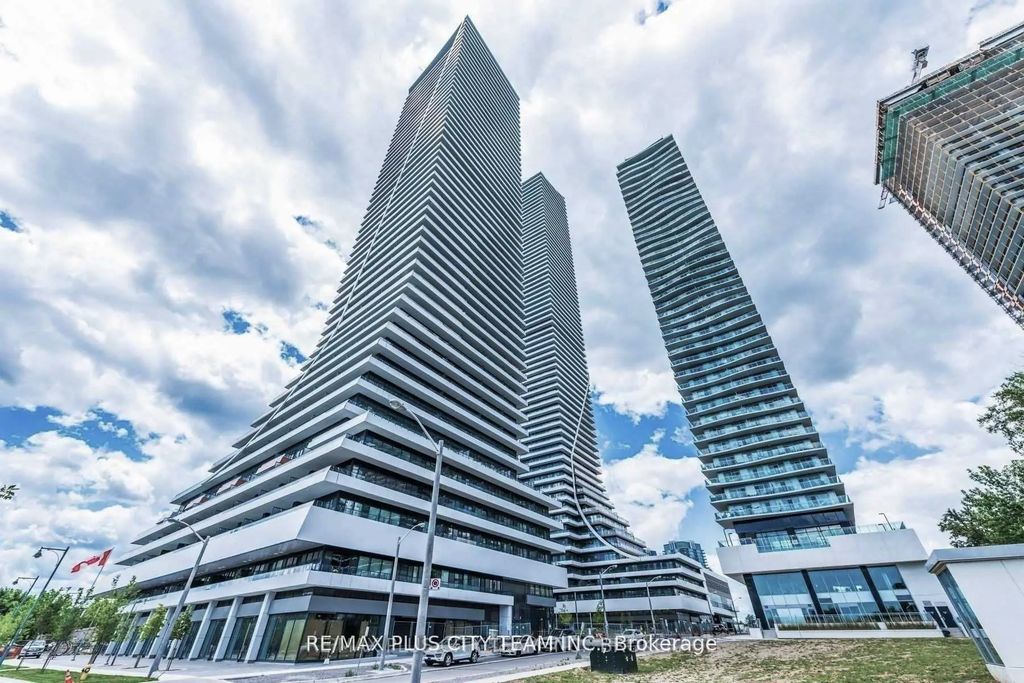 20 Shore Breeze Drive 3606, Toronto W06