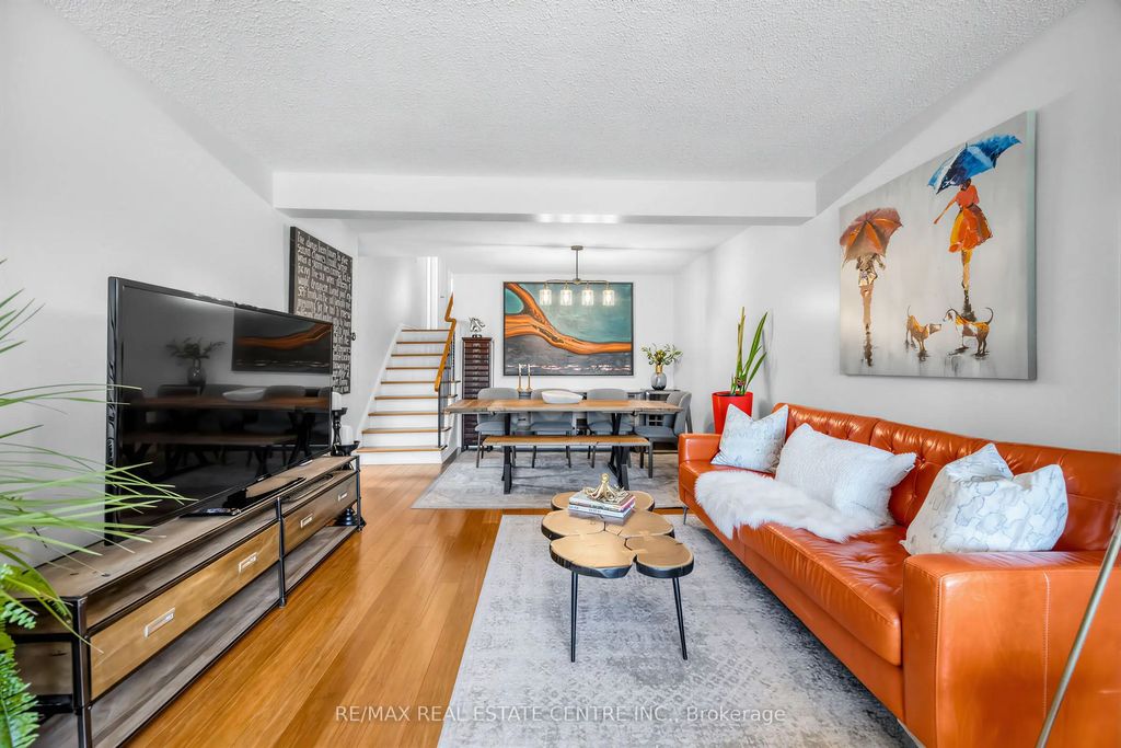 6348 Atherly Crescent, Mississauga