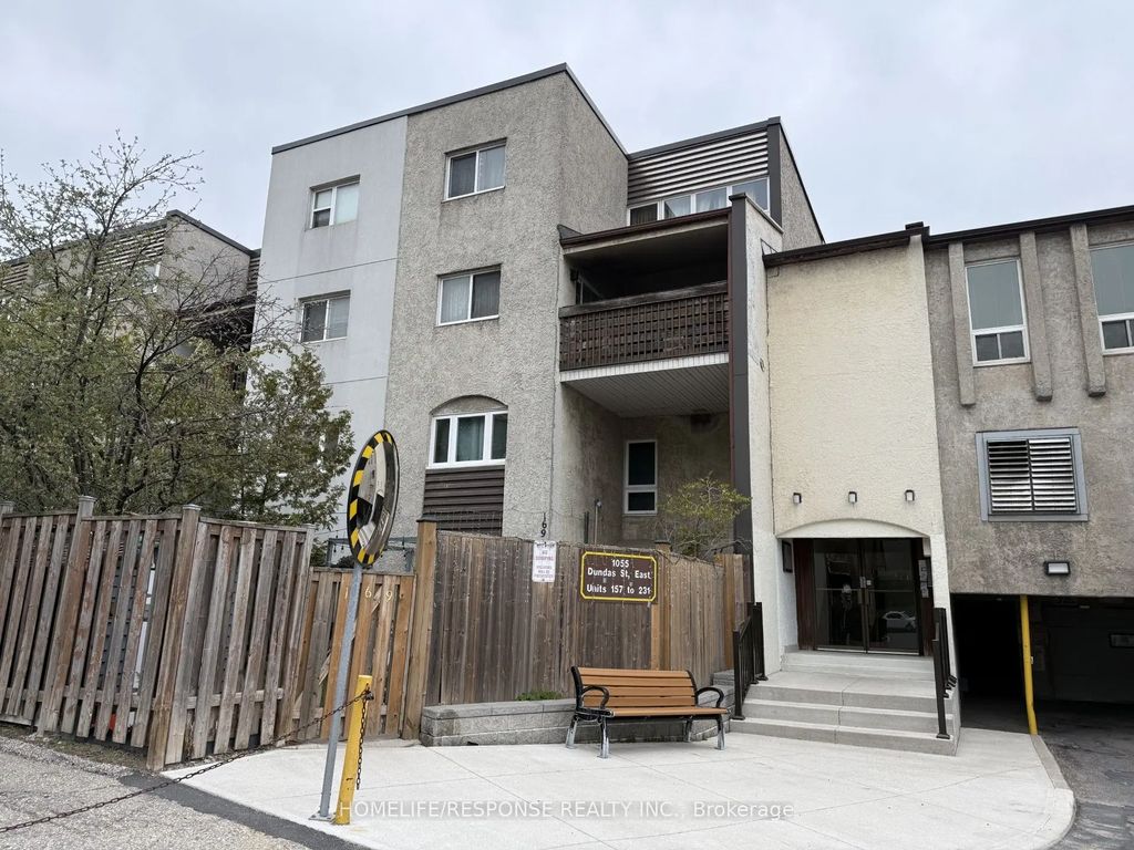 1055 Dundas Street E 158, Mississauga