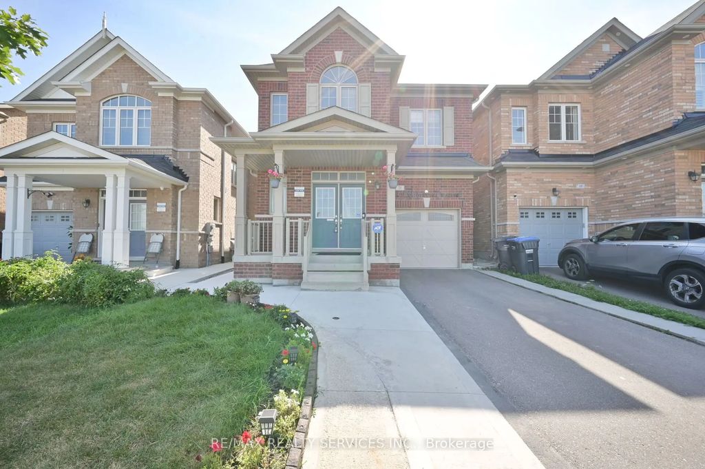 21 Exhibition Crescent, Brampton