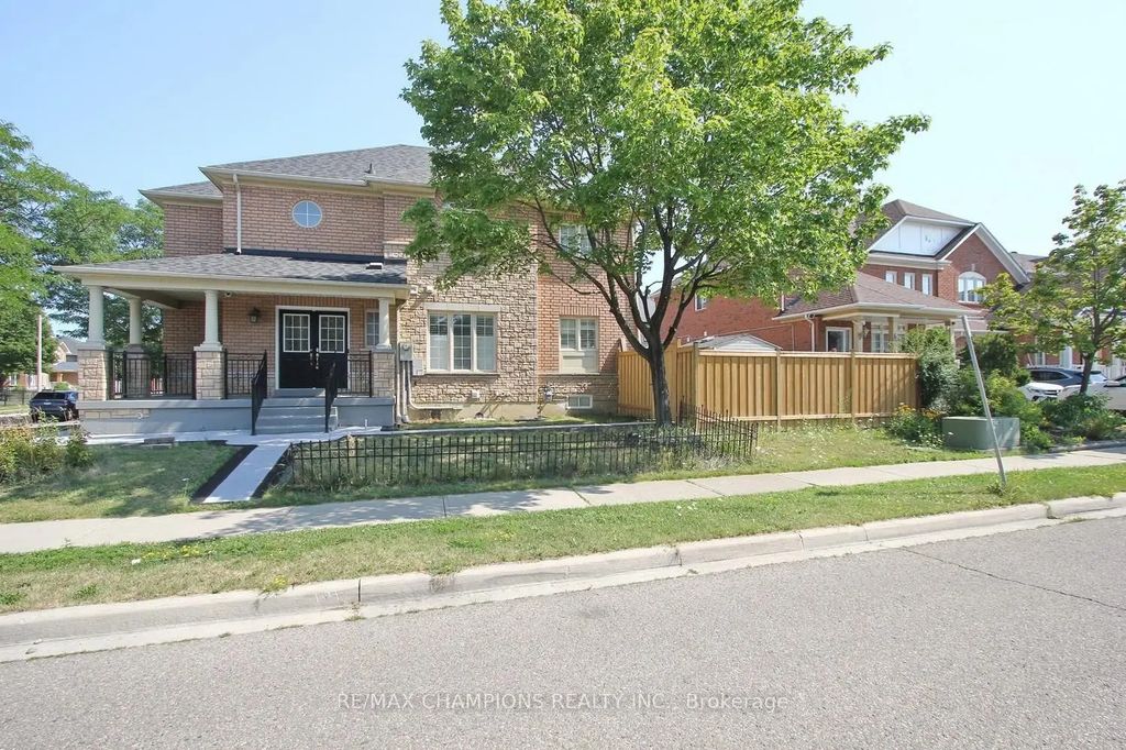 28 Egypt Drive, Brampton