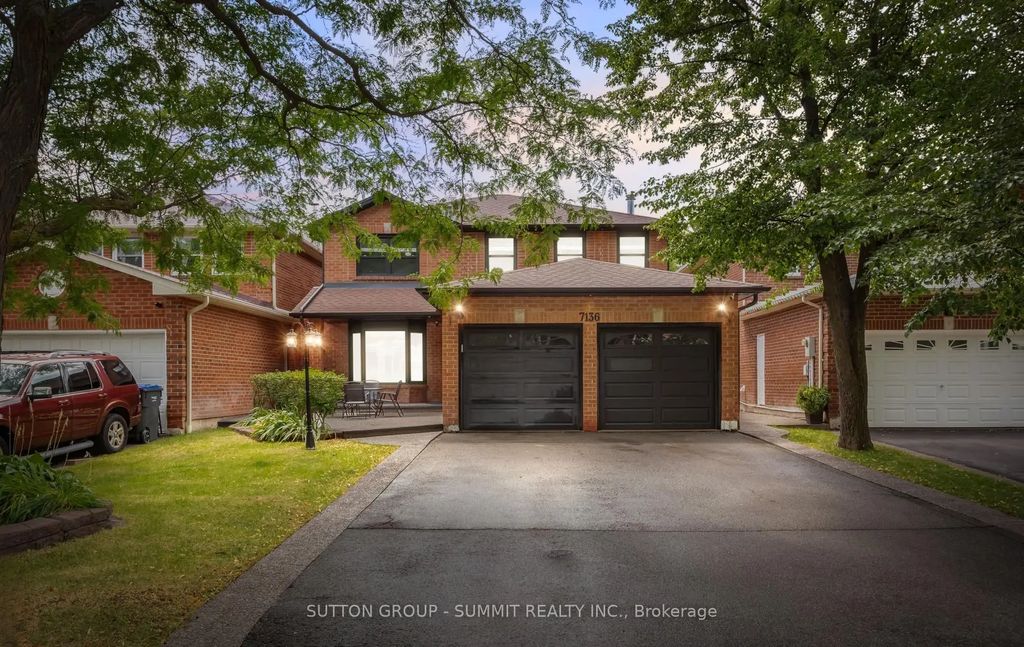 7136 Baywood Court, Mississauga