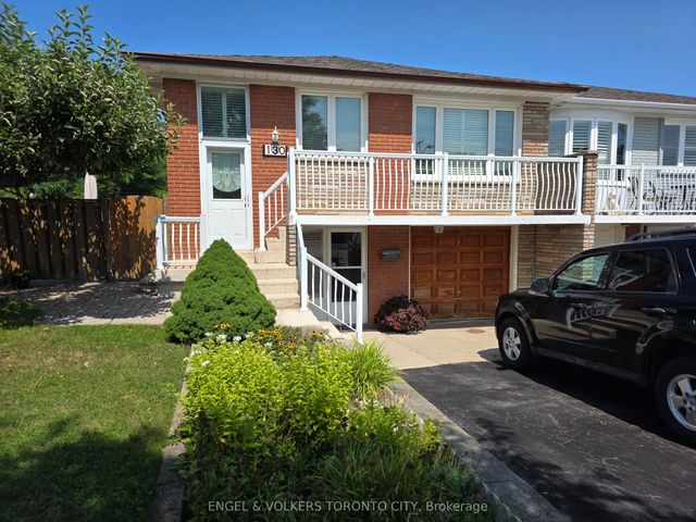 130 Shoreham Drive Lower, Toronto W05