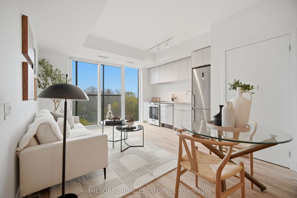 1660 Bloor Street W 708, Toronto W02