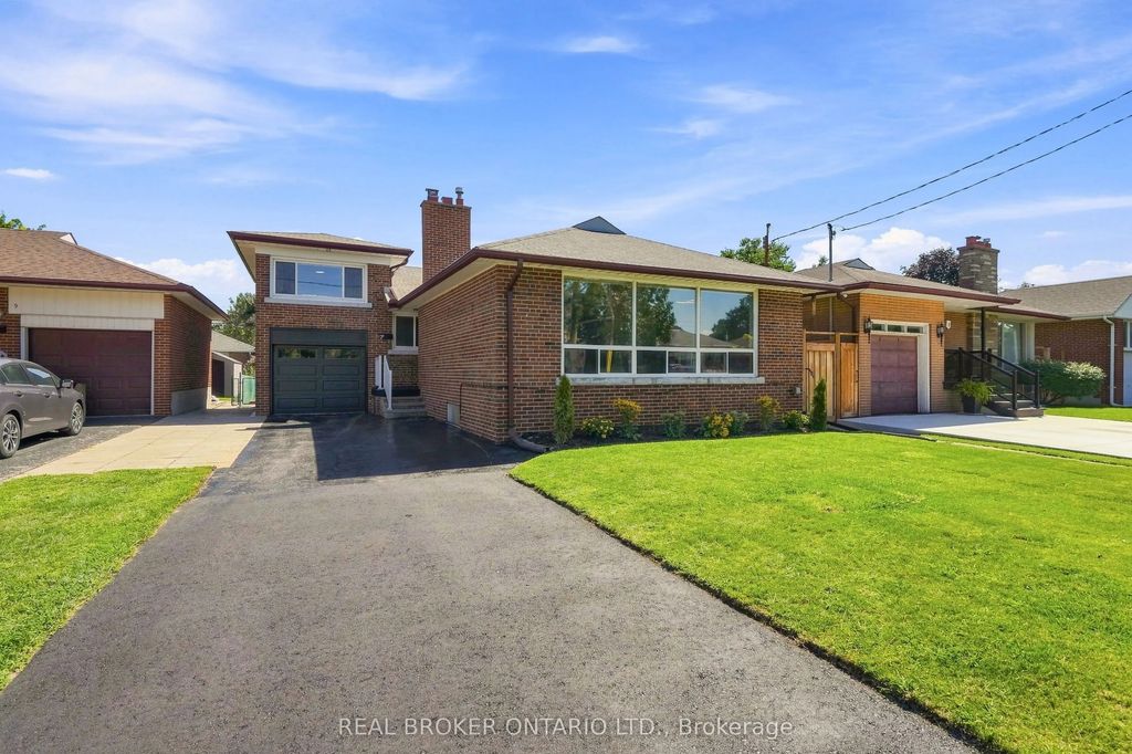 7 Allison Drive, Toronto W07