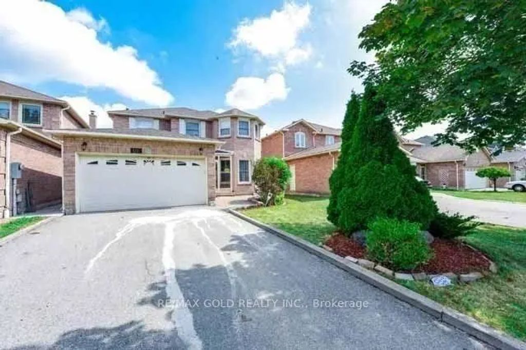 198 Harrowsmith Drive, Mississauga