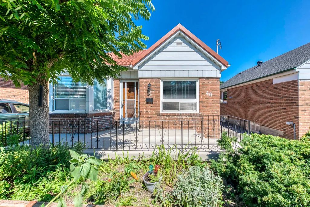 40 Dixon Road, Toronto W09