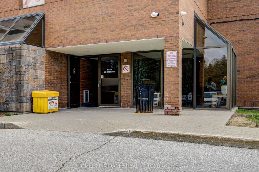 15 Elizabeth Street U14, Orangeville