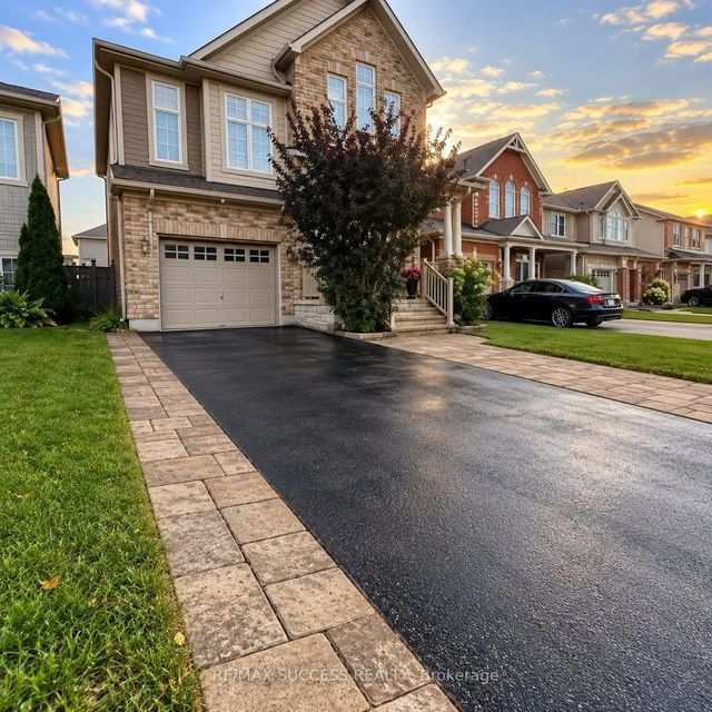 916 Minchin Way Basement, Milton