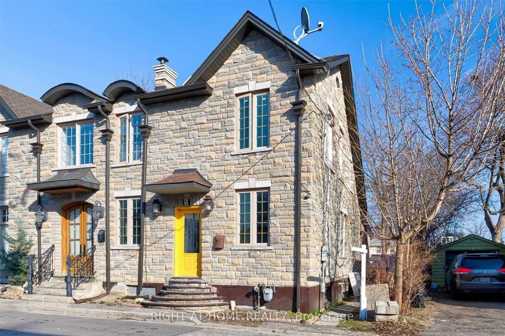 5 William Street Main Fl, Brampton