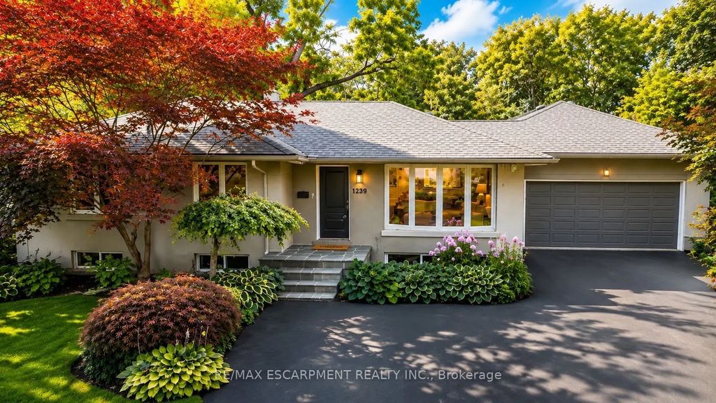 1239 Baldwin Drive, Oakville