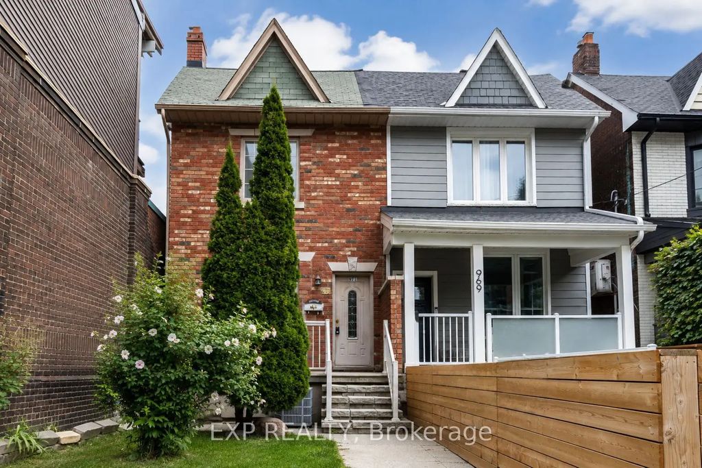 971 Lansdowne Avenue, Toronto W02