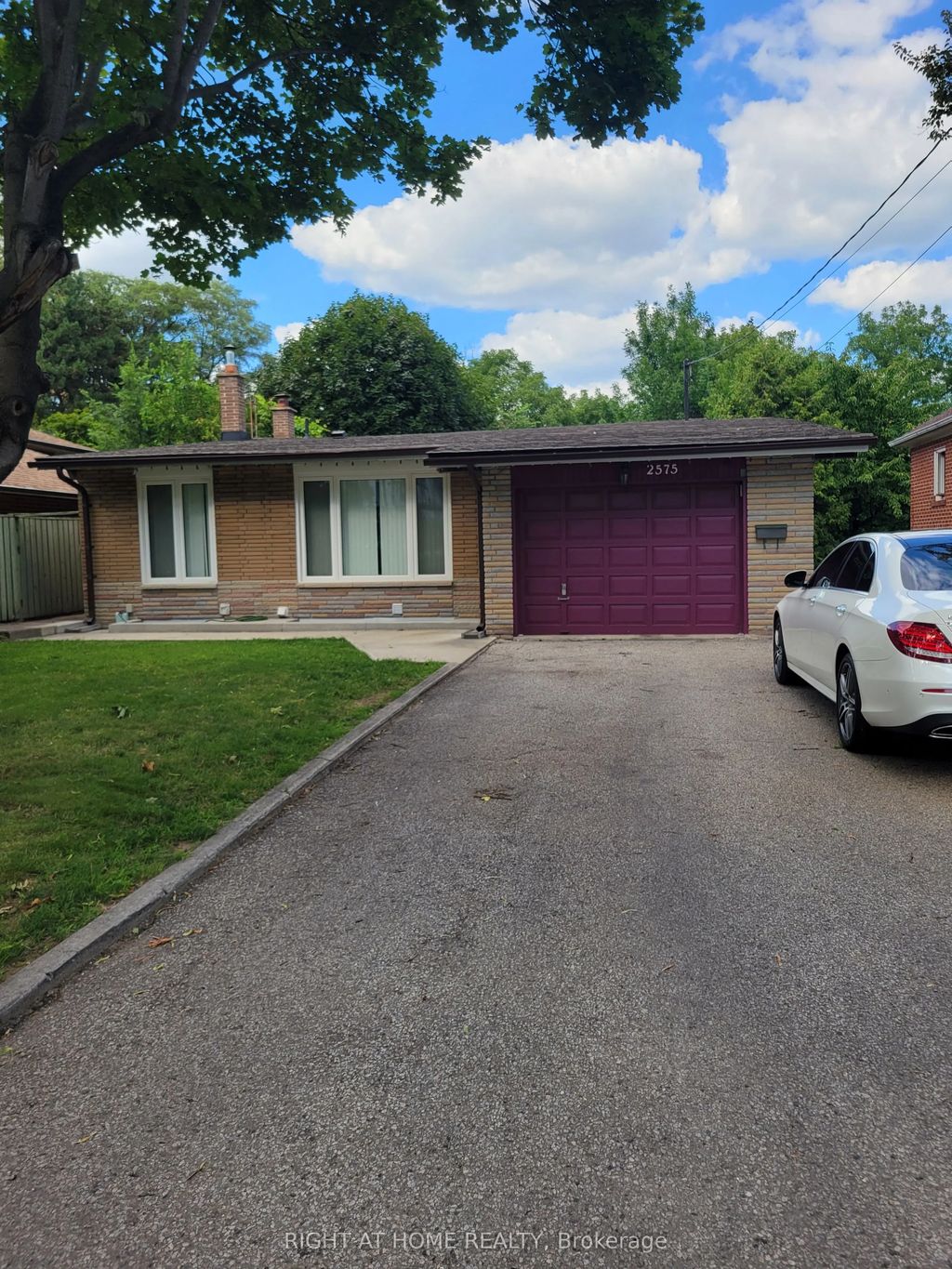 2575 Argyle Road, Mississauga