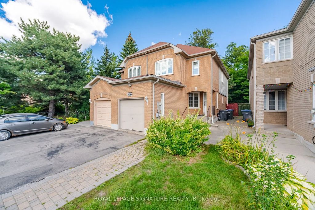 213 Fernforest Drive, Brampton