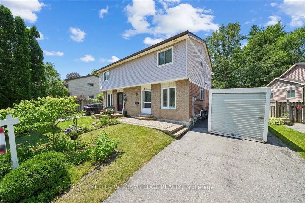 2320 Middlesmoor Crescent, Burlington