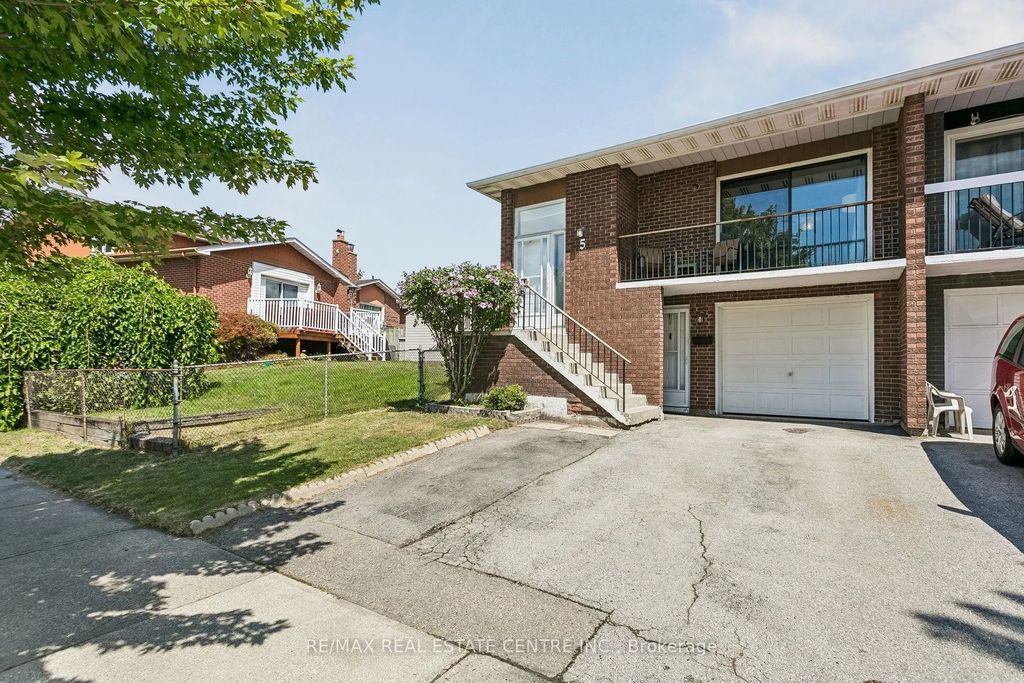 5 Hockley Path, Brampton