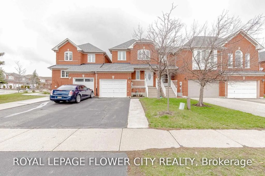 72 Sahara Trail, Brampton