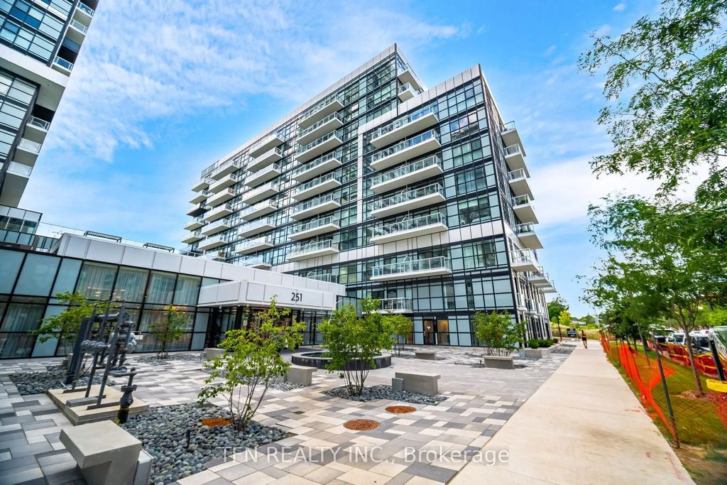 251 Manitoba Street 431, Toronto W06