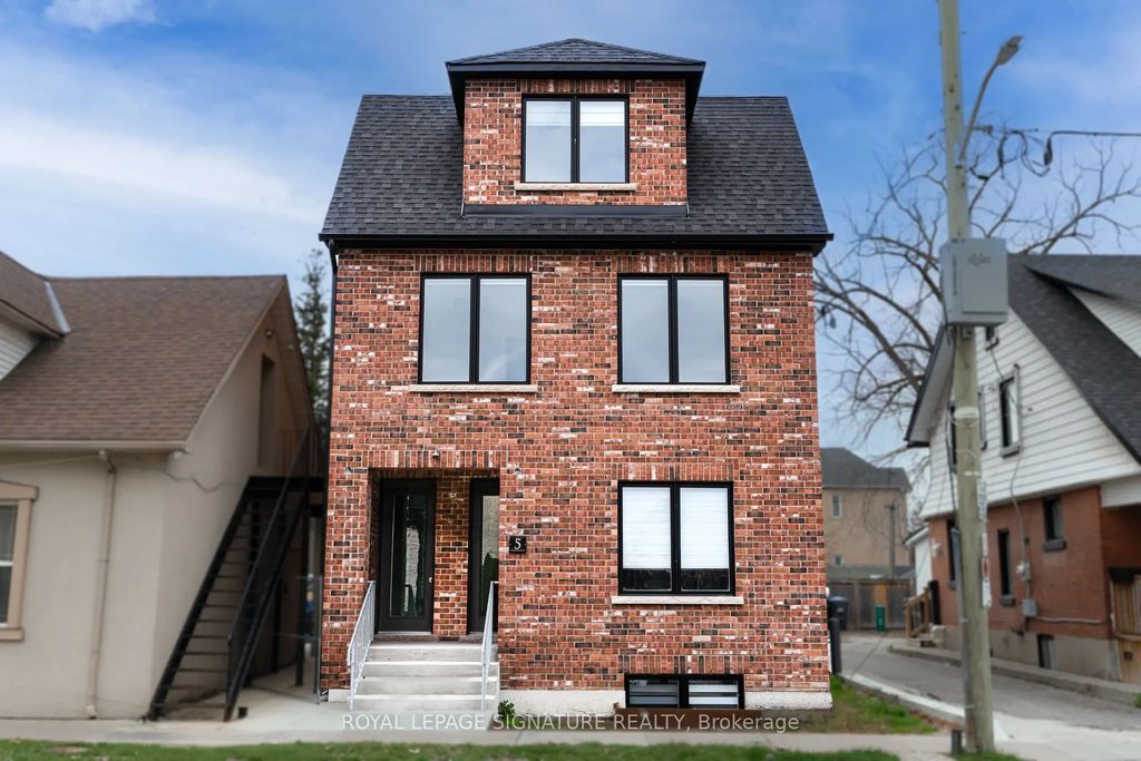 5 Mill Street N #3, Brampton