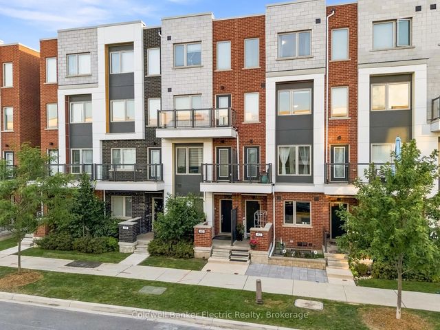 42 William Duncan Road, Toronto W05