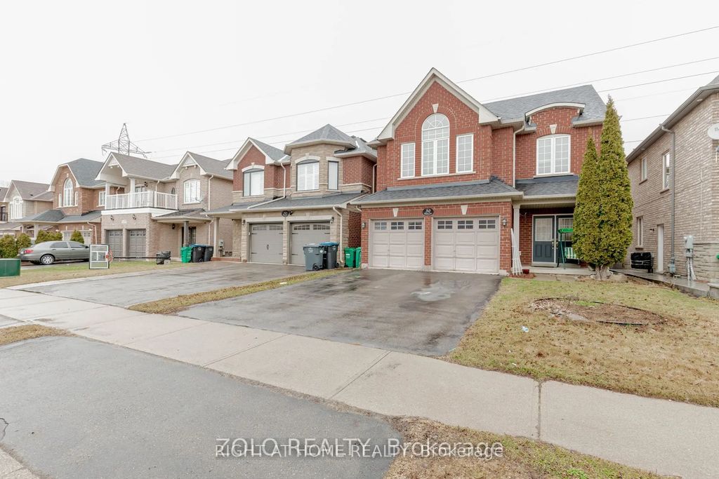 30 Tatra Crescent, Brampton