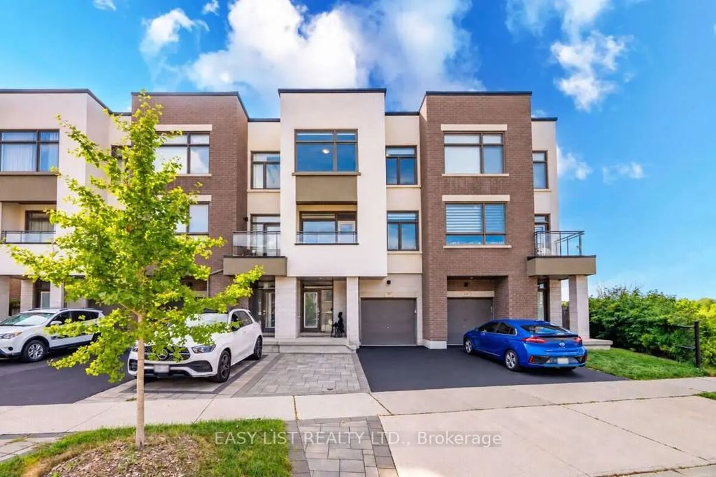 197 Fowley Drive, Oakville