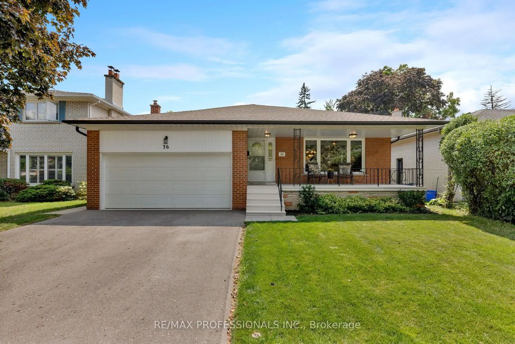36 Thicket Road, Toronto W08