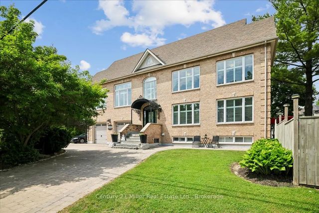 2355 Old Carriage Road, Mississauga