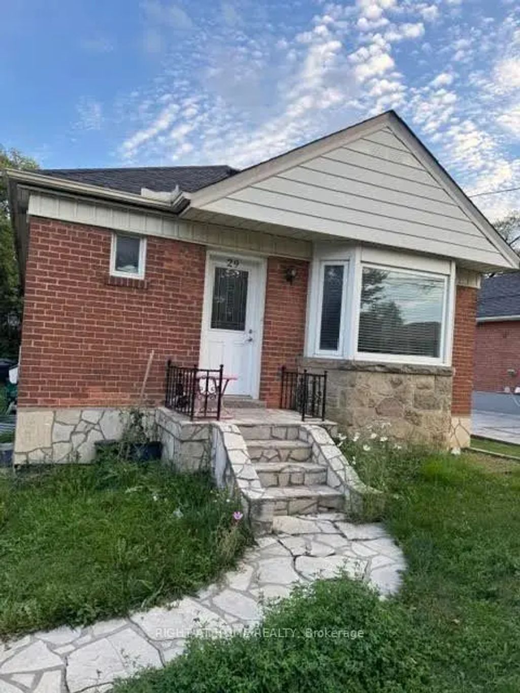 29 Kirby Road Lower Level, Toronto W05