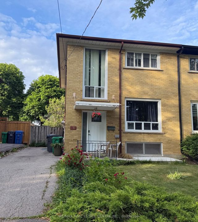 1367 Freeport Drive, Mississauga