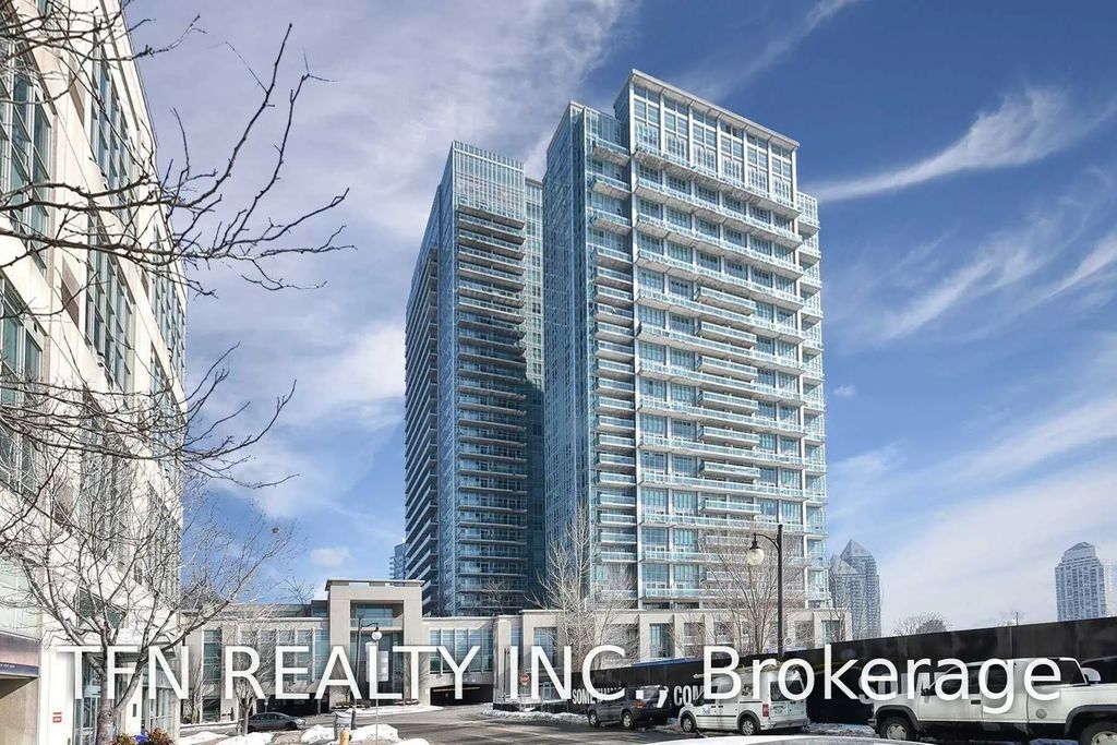 165 Legion Road N 532, Toronto W06