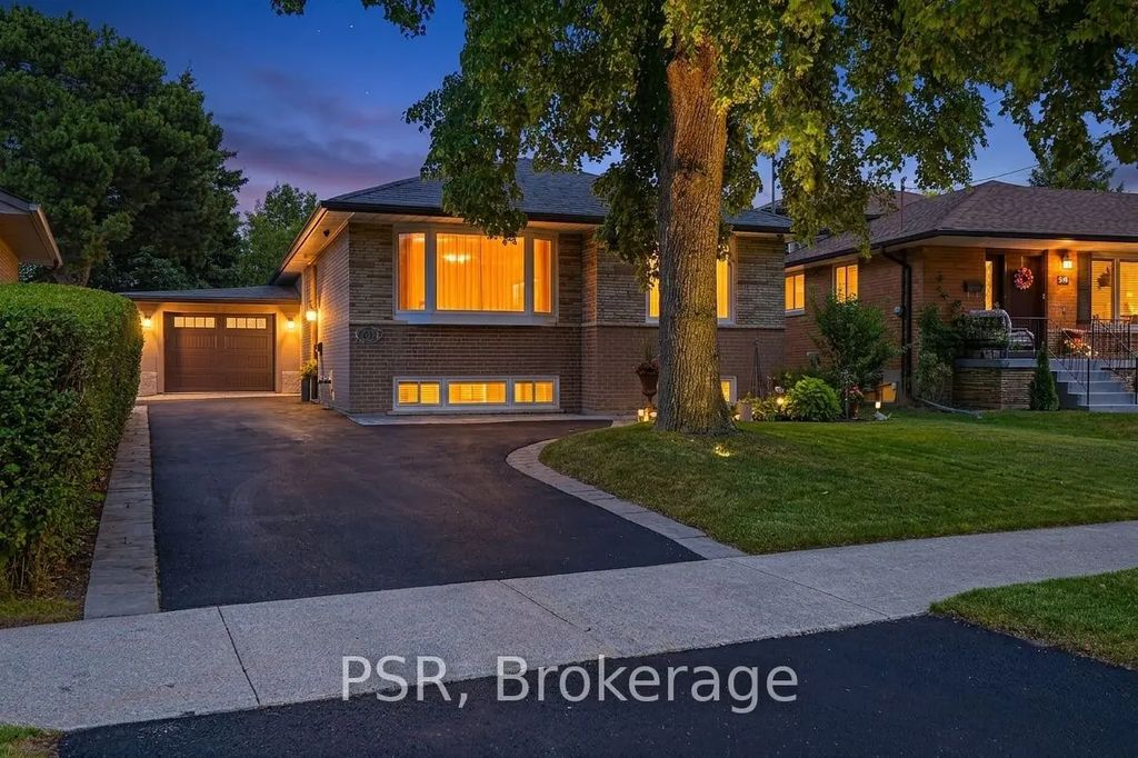 61 Robinglade Drive, Toronto W08