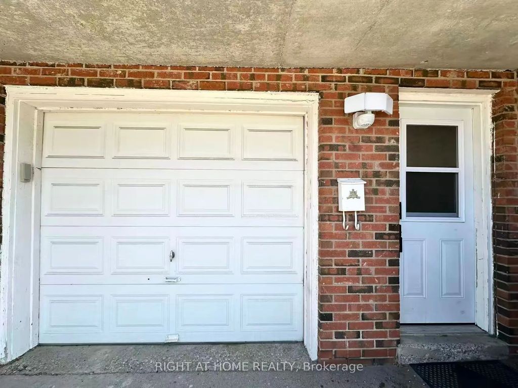 4125 Bishopstoke Lane Lower, Mississauga