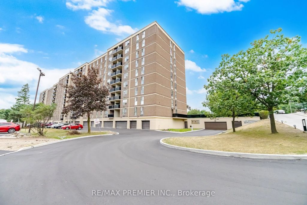 2825 Islington Avenue 406, Toronto W05