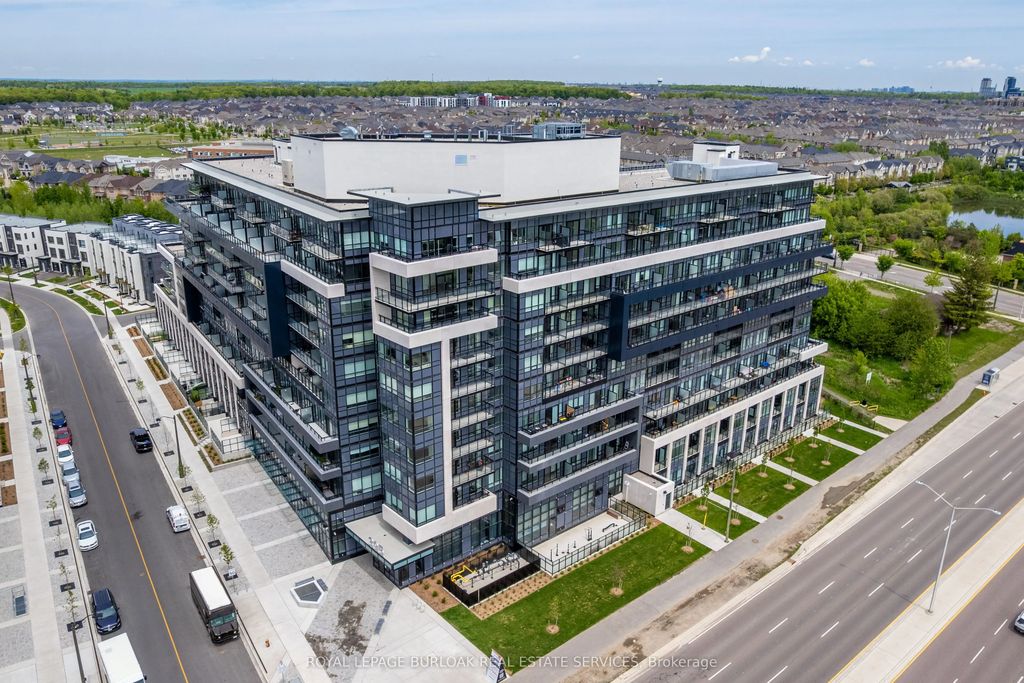 395 Dundas Street W 801, Oakville