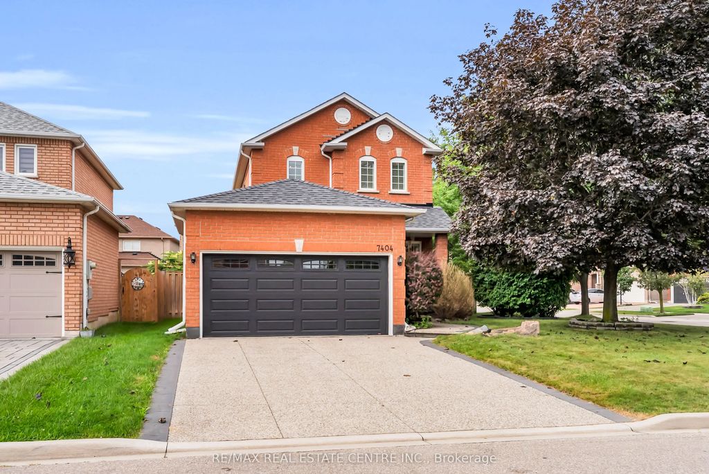 7404 Davemark Court, Mississauga