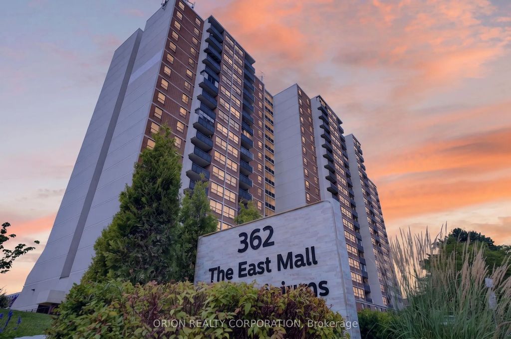362 The East Mall N/a 309, Toronto W08