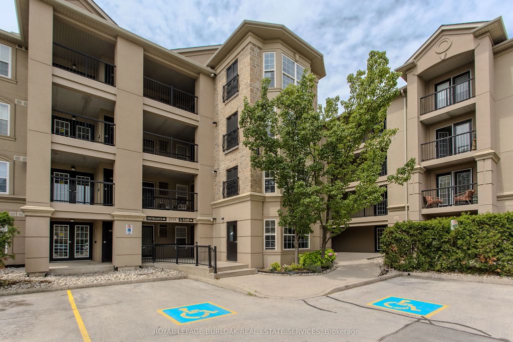 2035 Appleby Line 101, Burlington
