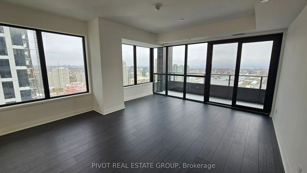4015 The Exchange Street 2902, Mississauga