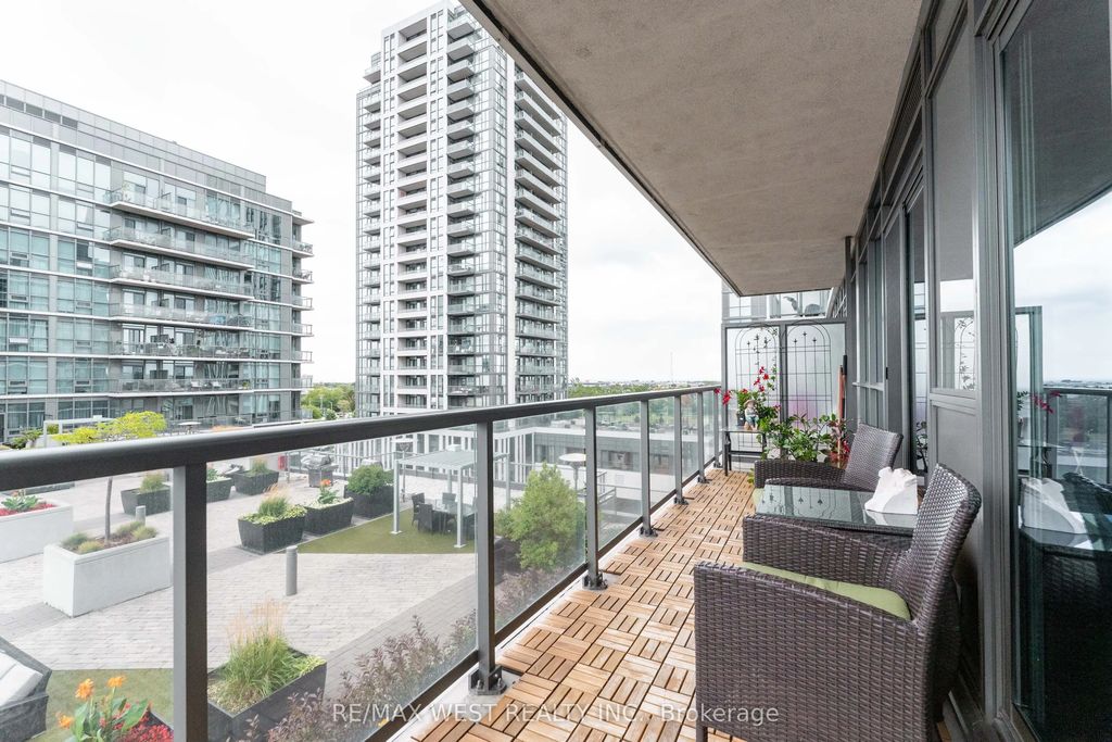 1185 The Queensway N/a 710, Toronto W08